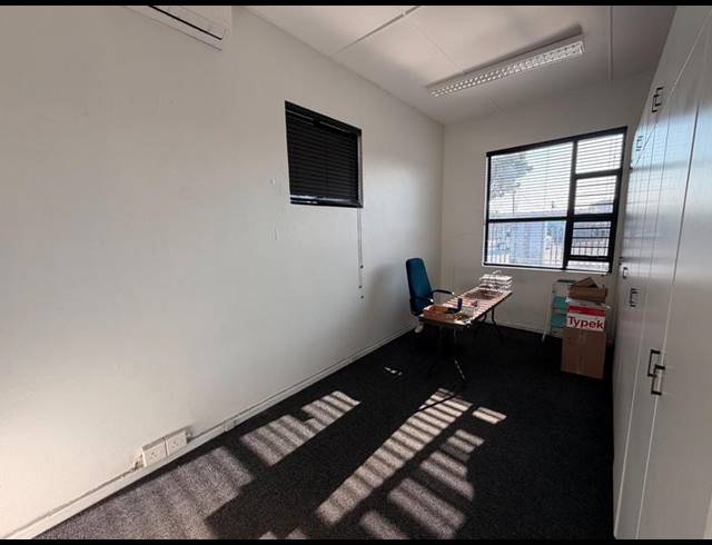 BUSINESS PROPERTY TO RENT IN NEWTON PARK